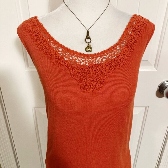 EDDIE BAUER Orange crochet floral lace trim ribbed tank top ~ MEDIUM LARGE shirt - Picture 4 of 11